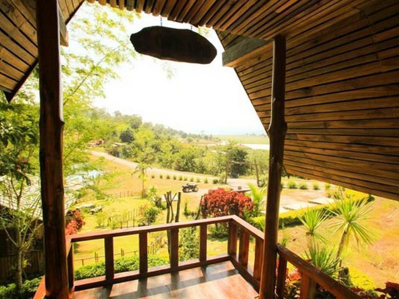 The Nature Club Resort Sangkhla Buri Exteriör bild