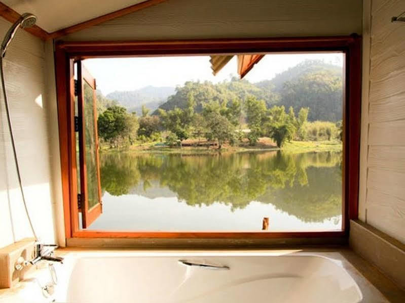 The Nature Club Resort Sangkhla Buri Exteriör bild